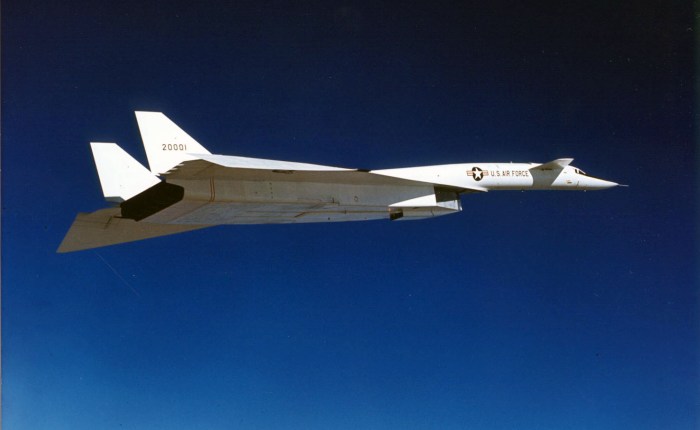 XB-70, un canto de cisne a Mach 3
