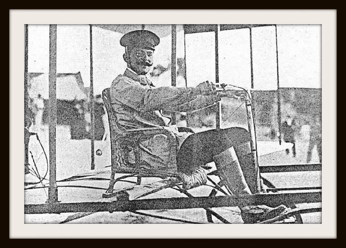 1.909.-El-piloto-valenciano-Juan-Olivert-Serra