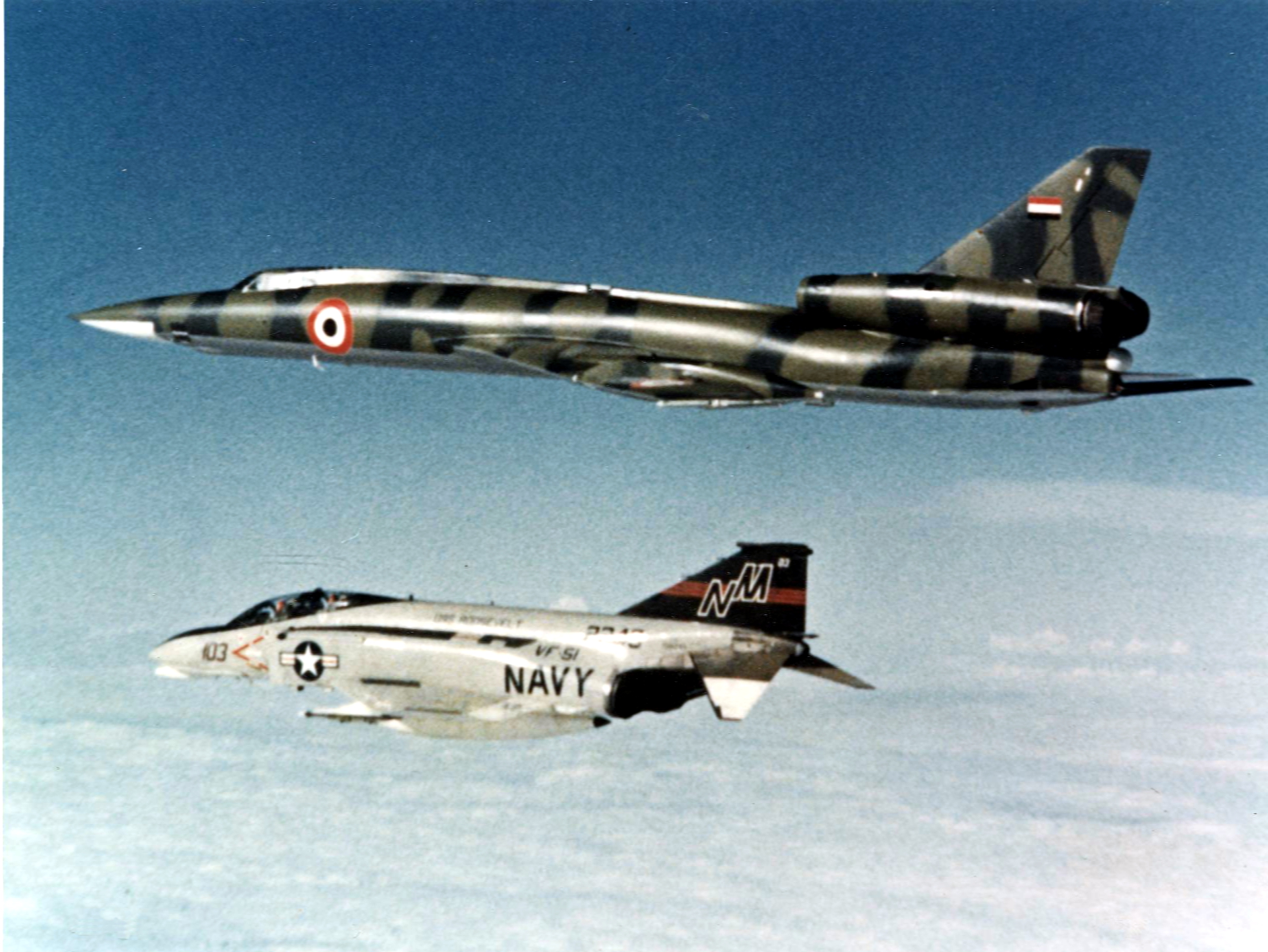 f-4n_of_vf-51_intercepts_libyan_tu-22_1977