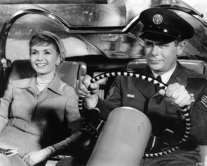 MV5BMzkxYmE3MTItZjUxZi00OWQ0LTk4OTUtOTgzMzRmNGNmNDhjXkEyXkFqcGdeQXVyMzk3NTUwOQ@@._V1_SY1000_CR0,0,1250,1000_AL_