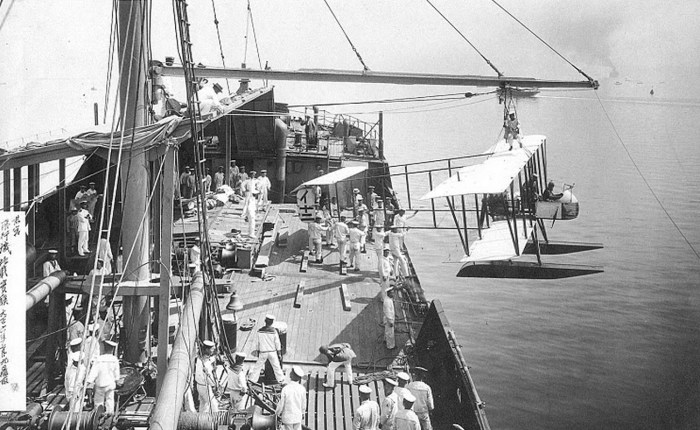 Primer ataque aeronaval de la&nbsp;historia