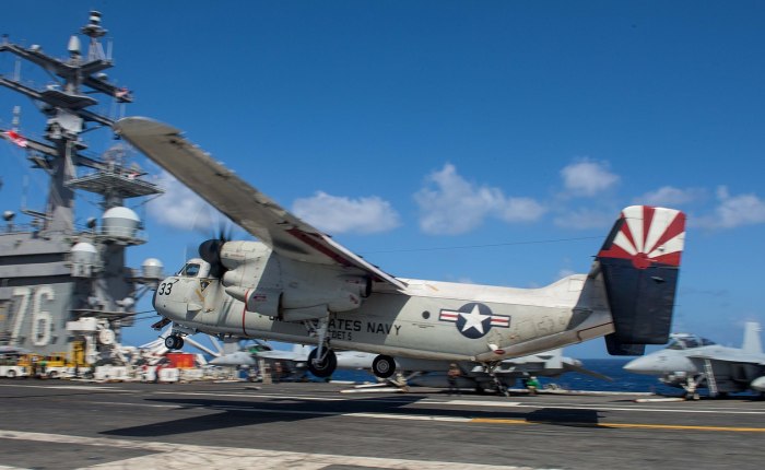 Grumman C-2 Greyhound, chica para todo de la US&nbsp;Navy