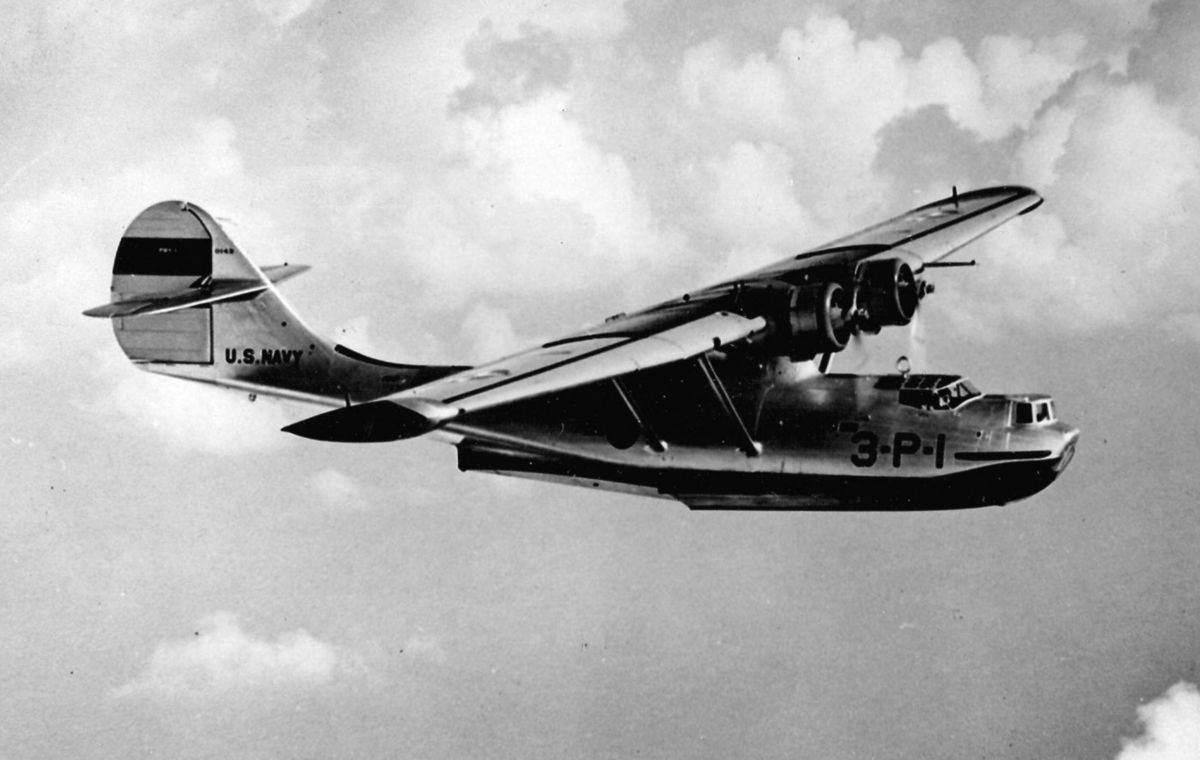 1200px-PBY-1_VP-3_in_flight_late_1930s