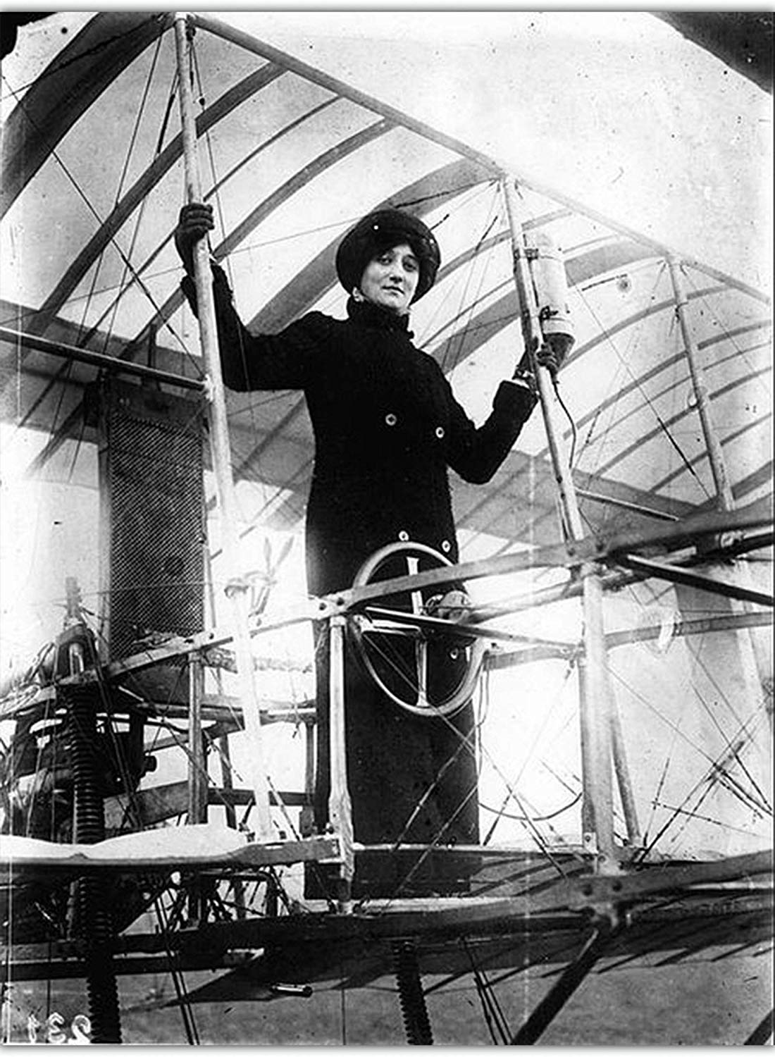 De Laroche en su avion