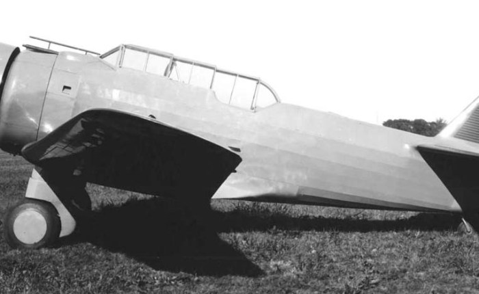 Vuela el NA-16, origen del T-6 Texan