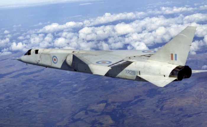 Cancelación del TSR-2, un golpe mortal a la industria&nbsp;británica