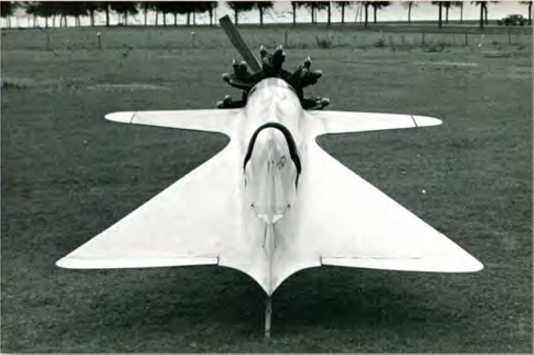 Pa 101 sin carenaje desde atrás