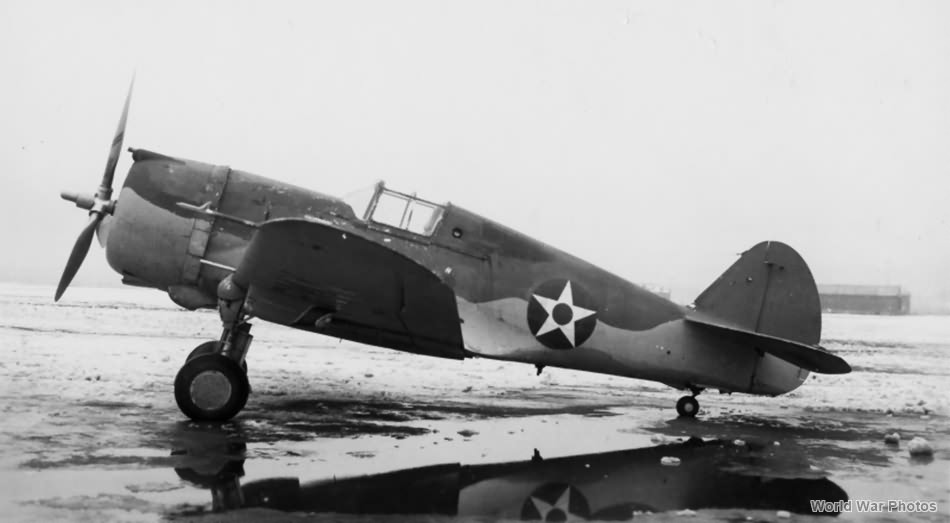 P-36C_camouflage_test_Maxwell_Field_1940