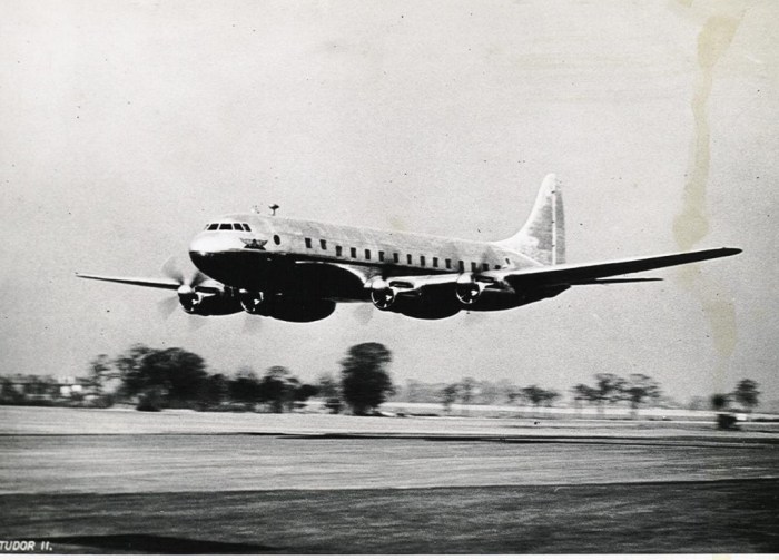 JB_Avro_Tudor_II_3