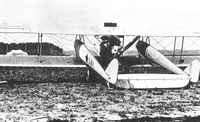 Entra en servicio el Ago C.I, un raro bifuselaje alemán de la primera guerra&nbsp;mundial