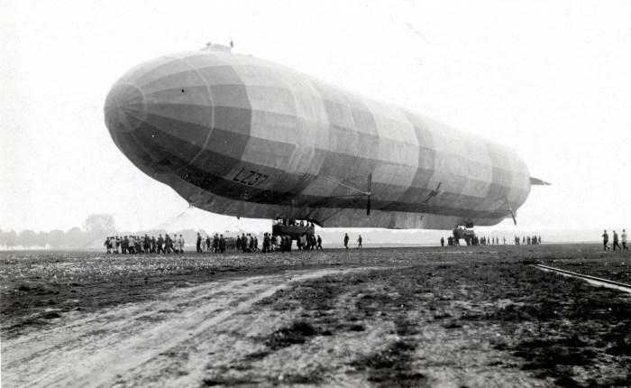 LZ 37, primer zepelín derribado en combate aereo