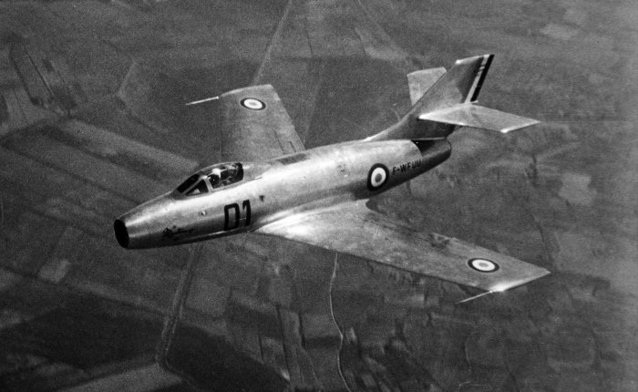 1951. Vuela el Mystere II, primer avión francés en superar la barrera del&nbsp;sonido
