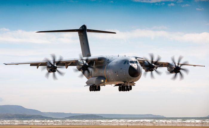 Un A400M de la RAF lleva asistencia a un paciente sospechoso de Hantavirus en Tristan de&nbsp;Cunha